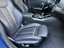 BMW 3-Serie Touring 320e Business Edition Plus Panoramadak | Elektrisch Wegklapbare Trekhaak | Navigatie | Sfeerverlichting | Lederen Sportstoelen | LED | Apple Carplay/ Android Auto