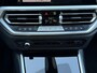 BMW 3-Serie Touring 320e Business Edition Plus Panoramadak | Elektrisch Wegklapbare Trekhaak | Navigatie | Sfeerverlichting | Lederen Sportstoelen | LED | Apple Carplay/ Android Auto