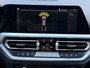 BMW 3-Serie Touring 320e Business Edition Plus Panoramadak | Elektrisch Wegklapbare Trekhaak | Navigatie | Sfeerverlichting | Lederen Sportstoelen | LED | Apple Carplay/ Android Auto