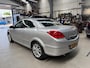 Opel Astra 1.8 16V TWINTOP Temptation | Airco | Navigatie | Half leder | Parkeersensoren | Cruise control | NAP | Rijklaar prijs!