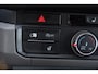 Volkswagen Crafter 35 2.0 TDI L3H2 Highline Black Edition Cruise, Carplay, Camera, LED, 177pk, Automaat, Stuurverwarming, Stoelverwarming, Uniek!