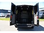 Volkswagen Crafter 35 2.0 TDI L3H2 Highline Black Edition Cruise, Carplay, Camera, LED, 177pk, Automaat, Stuurverwarming, Stoelverwarming, Uniek!