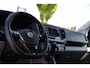 Volkswagen Crafter 35 2.0 TDI L3H2 Highline Black Edition Cruise, Carplay, Camera, LED, 177pk, Automaat, Stuurverwarming, Stoelverwarming, Uniek!
