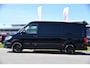 Volkswagen Crafter 35 2.0 TDI L3H2 Highline Black Edition Cruise, Carplay, Camera, LED, 177pk, Automaat, Stuurverwarming, Stoelverwarming, Uniek!