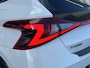 Hyundai i20 1.0 T-GDI 100pk Premium Automaat | Camera | Climate controle | Carplay | Adaptive cruise controle | Dodehoekdetectie | LED koplampen | Parkeersensoren voor en achter | Trekhaak | Stuurverwarming | Premium Audio | Stuurverwarming