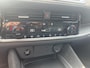 Nissan Qashqai 1.5 e-Power Tekna Plus / Trekhaak(750KG) / Panoramadak / Voorstoelen Met Geheugen&Massage Functie / Stoel-,Stuur en Voorruit Verwarming / Airco / Head-Up Display / Dode Hoek Detectie / Adaptief Cruise Control / Apple Carplay&Android Auto / Navigatie / 360 Camera / Parkeersensoren / Keyless Entry /