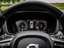 Volvo XC60 2.0 T5 AWD Inscription | Panoramadak | Trekhaak | Luchtvering