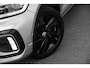 Volkswagen T-Roc 1.5 TSI 150pk R-Line | Stoelverwarming | Achteruitrijcamera | 18" | Adaptive Cruise