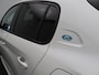 Peugeot e-208 EV GT Pack 50 kWh | Stoelverwarming | Achteruitrijcamera | Parkeersensoren | Dodehoekdetectie | Apple Carplay/Android Auto