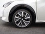 Peugeot e-208 EV GT Pack 50 kWh | Stoelverwarming | Achteruitrijcamera | Parkeersensoren | Dodehoekdetectie | Apple Carplay/Android Auto