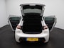 Peugeot e-208 EV GT Pack 50 kWh | Stoelverwarming | Achteruitrijcamera | Parkeersensoren | Dodehoekdetectie | Apple Carplay/Android Auto