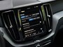Volvo XC60 2.0 T6 Plug-in hybrid AWD Plus Dark | Trekhaak | 360 Cam | Pano | Memory | Pilot Assist