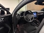Volvo C40 Single Motor Extended Range Ultimate 82 kWh | 98% SoH | Trekhaak | All Season banden | 360° Camera | Harman Kardon | Adaptieve Cruise Control | Bestuurdersstoel elektrisch geheugen | Stoel en Stuurwielverwarming | 20 Inch | Passagiersstoel elektrisch | Microtech / alcantara bekleding met wit stiksel en bies | Zitting verlenging voorstoelen | Panoramadak | Pilot Assist | BLIS Dode Hoek Detectie | Warmtepomp | Google Infotainment | Keyless Drive | Verlichtingspack 2 | Parkeersensoren voor+achter | Privacy Glass | Elektrisch bedienbare achterklep | Breedstralers in voorbumper | Draadloos telefoon opladen | DAB Radio | Apple Carplay/Android Auto | Volvo On Call met mobiele App functie | Vapour Grey Metallic |