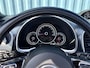 Volkswagen Beetle Cabriolet 2.0 TSI Sport R-Line | DSG | Fender premium audio | 18" Lichtmetalen velgen | Apple carplay & Android auto | Stoelverwarming | Originele Radio aanwezig