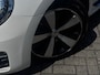 Volkswagen Beetle Cabriolet 2.0 TSI Sport R-Line | DSG | Fender premium audio | 18" Lichtmetalen velgen | Apple carplay & Android auto | Stoelverwarming | Originele Radio aanwezig