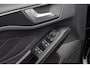 Ford Focus Wagon 1.0 EcoBoost Hybrid ST Line X | 155pk! | Trekhaak | Cruise adaptief | Stuur/stoel/voorruit verwarming | Apple Carplay/Android Auto | Apple Carplay/Android Auto|telefoonintegratie premium | Cruise control adaptief met Stop&Go en stuurhulp | Elektrisch bedienbare achterklep met sensorsturing