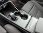 Volvo EX40 Single Motor Extended Range Core 82 kWh | 19" | Adaptieve Cruise | BLIS | Harman Kardon | Stoel/Stuurverwarming | Warmtepomp | Elektrische Achterklep | Getint Glas | Parkeercamera