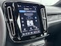 Volvo EX40 Single Motor Extended Range Core 82 kWh | 19" | Adaptieve Cruise | BLIS | Harman Kardon | Stoel/Stuurverwarming | Warmtepomp | Elektrische Achterklep | Getint Glas | Parkeercamera