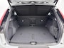 Volvo EX40 Single Motor Extended Range Core 82 kWh | 19" | Adaptieve Cruise | BLIS | Harman Kardon | Stoel/Stuurverwarming | Warmtepomp | Elektrische Achterklep | Getint Glas | Parkeercamera