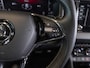 Skoda Karoq 1.5 TSI ACT Sportline Business / 150pk / Stoelverwarming voor en achter / Achteruitrij camera /