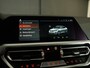 BMW 3-Serie M340i xDrive | BMW Individual Chalk | Laser | Pano | HUD | Harman Kardon | Dealeronderhouden