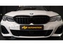 BMW 3-Serie M340i xDrive | BMW Individual Chalk | Laser | Pano | HUD | Harman Kardon | Dealeronderhouden