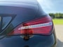 Mercedes-Benz CLA Shooting Brake 180d Business Solution AMG / Harman-Kardon / Leder / Camera / Navi / 18" Velgen / Clima /