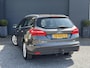 Ford Focus Wagon 1.0 Titanium 1e Eigenaar,Dealer Onderhouden,125pk,Navi,Trekhaak,6 Bak,Clima,Cruise,Lm velgen,Pdc V+A,N.A.P,Apk tot 06-2027
