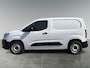 Opel Combo-e Electric L1 50kWh 136pk | 8 jaar garantie | 0% financial lease | 3-zits | Houten afwerking laadruimte | Warmtepomp | ECO LED koplampen | Verwarmbare voorstoelen | NAVI | Multimedia | Draadloze Apple Carplay en Android Auto | Achteruitrijcamera | Parkeersensoren voor en achter | Dode hoek detectie | Licht- en regensensor | mistlampen | Digital cockpit | Stuurwielbediening | Bestuurdersstoel comfort met armsteun | Tweede sleutel met afstandsbediening | Reservewiel | van €32.135 voor €27.985 ex. BTW rijklaar