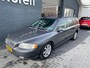 Volvo V70 2.5T Edition Sport lpg automaat trekhaak stoelverwarming xenon