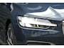 Volvo V60 2.0 B3 INSCRIPTION / NAVI / LEDER / CLIMA / 19"LMV / CAMERA / MEMORY STOELEN / ELEKTR.WEGKL.TREKHAAK / ELEKTR.ACHTERKELP / STOELVERWARMING / FULL-LED / KEYLESS / PDC / BLUETOOTH / ADAPT. CRUISECONTROL / 2E EIGENAAR / SCHITERENDE STAAT !!