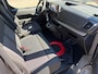Peugeot e-Expert L3 75 kWh 136pk | ACTIE | 8 jaar garantie | 0% financial lease| NAVI | Apple Carplay | Android Auto | Parkeersensoren voor en achter | Achteruitrijcamera | Dode hoek detectie | Mistlampen | Licht- en regensensor | Automatische verlichting | Digital cockpit | Tussenwand comfort met raam | Houten afwerking laadruimte | LED laadruimteverlichting | Reservewiel | van €49.119 voor €36.695 ex. BTW rijklaar