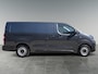 Peugeot e-Expert L3 75 kWh 136pk | 8 jaar garantie | 0% financial lease| NAVI | Apple Carplay | Android Auto | Parkeersensoren voor en achter | Achteruitrijcamera | Dode hoek detectie | Mistlampen | Licht- en regensensor | Automatische verlichting | Digital cockpit | Tussenwand comfort met raam | Houten afwerking laadruimte | LED laadruimteverlichting | Reservewiel | van €49.119 voor €37.695 ex. BTW rijklaar
