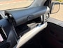 Peugeot e-Expert L3 75 kWh 136pk | 8 jaar garantie | 0% financial lease| NAVI | Apple Carplay | Android Auto | Parkeersensoren voor en achter | Achteruitrijcamera | Dode hoek detectie | Mistlampen | Licht- en regensensor | Automatische verlichting | Digital cockpit | Tussenwand comfort met raam | Houten afwerking laadruimte | LED laadruimteverlichting | Reservewiel | van €49.119 voor €37.695 ex. BTW rijklaar