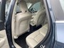 Volvo XC60 2.0 T8 Twin Engine AWD Momentum Pro trekhaak pano stoelverwarming