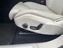 Volvo XC60 2.0 T8 Twin Engine AWD Momentum Pro trekhaak pano stoelverwarming