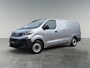 Peugeot e-Expert L3 75 kWh 136pk | ACTIE | 8 jaar garantie | 0% financial lease| NAVI | Apple Carplay | Android Auto | Parkeersensoren voor en achter | Achteruitrijcamera | Dode hoek detectie | Mistlampen | Licht- en regensensor | Automatische verlichting | Digital cockpit | Tussenwand comfort met raam | Houten afwerking laadruimte | LED laadruimteverlichting | Reservewiel | van €49.119 voor €37.695 ex. BTW rijklaar