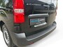 Peugeot e-Expert L2 75 kWh 136pk | 8 jaar garantie | 0% financial lease | NAVI | Apple Carplay | Android Auto | Parkeersensoren voor- en achter | Achteruitrijcamera | Dode hoek detectie | Mistlampen | Licht- en regensensor | Automatische verlichting | Digital cockpit | Tussenwand comfort met raam | Houten afwerking laadruimte | LED laadruimteverlichting | Reservewiel | van €48.119 voor €36.950 ex. BTW rijklaar