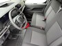 Peugeot e-Expert L3 75 kWh 136pk | ACTIE | 8 jaar garantie | 0% financial lease | Houten afwerking laadruimte | LED laadruimteverlichting | NAVI | Multimedia | Apple Carplay | Android Auto | Achteruitrijcamera | Parkeersensoren voor en achter | Dode hoek detectie | Digitale cockpit | Stuurwielbediening | Tussenwand comfort met raam | Bestuurdersstoel comfort | Bank voorpassagiers | Mistlampen | Licht- en regensensor | Reservewiel | van €48.469 voor €36.195 ex. BTW rijklaar