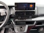 Peugeot e-Expert L3 75 kWh 136pk | ACTIE | 8 jaar garantie | 0% financial lease | Houten afwerking laadruimte | LED laadruimteverlichting | NAVI | Multimedia | Apple Carplay | Android Auto | Achteruitrijcamera | Parkeersensoren voor en achter | Dode hoek detectie | Digitale cockpit | Stuurwielbediening | Tussenwand comfort met raam | Bestuurdersstoel comfort | Bank voorpassagiers | Mistlampen | Licht- en regensensor | Reservewiel | van €48.469 voor €36.195 ex. BTW rijklaar