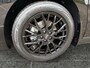 Peugeot e-Expert L3 75 kWh 136pk | 8 jaar garantie | STX SPORT | Lederen bekleding STX | STX Pakket | Dakspoiler | Sideskirts | 18 inch zwarte velgen | City NAVI Pakket | Comfort Pakket | Exterieur Pakket | Full ECO LED verlichting | Winter Pakket | Dubbele schuifdeur | Houten afwerking laadruimte | Scheidingswand comfort met raam | Reservewiel | van €54.919 voor €42.995 ex. BTW rijklaar
