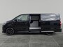 Peugeot e-Expert L3 75 kWh 136pk | 8 jaar garantie | STX SPORT | Lederen bekleding STX | STX Pakket | Dakspoiler | Sideskirts | 18 inch zwarte velgen | City NAVI Pakket | Comfort Pakket | Exterieur Pakket | Full ECO LED verlichting | Winter Pakket | Dubbele schuifdeur | Houten afwerking laadruimte | Scheidingswand comfort met raam | Reservewiel | van €54.919 voor €42.995 ex. BTW rijklaar