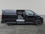 Peugeot e-Expert L3 75 kWh 136pk | 8 jaar garantie | STX SPORT | Lederen bekleding STX | STX Pakket | Dakspoiler | Sideskirts | 18 inch zwarte velgen | City NAVI Pakket | Comfort Pakket | Exterieur Pakket | Full ECO LED verlichting | Winter Pakket | Dubbele schuifdeur | Houten afwerking laadruimte | Scheidingswand comfort met raam | Reservewiel | van €54.919 voor €42.995 ex. BTW rijklaar