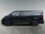 Peugeot e-Expert L3 75 kWh 136pk | 8 jaar garantie | STX SPORT | Lederen bekleding STX | STX Pakket | Dakspoiler | Sideskirts | 18 inch zwarte velgen | City NAVI Pakket | Comfort Pakket | Exterieur Pakket | Full ECO LED verlichting | Winter Pakket | Dubbele schuifdeur | Houten afwerking laadruimte | Scheidingswand comfort met raam | Reservewiel | van €54.919 voor €42.995 ex. BTW rijklaar