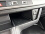 Peugeot e-Expert L3 75 kWh 136pk | 8 jaar garantie | STX SPORT | Lederen bekleding STX | STX Pakket | Dakspoiler | Sideskirts | 18 inch zwarte velgen | City NAVI Pakket | Comfort Pakket | Exterieur Pakket | Full ECO LED verlichting | Winter Pakket | Dubbele schuifdeur | Houten afwerking laadruimte | Scheidingswand comfort met raam | Reservewiel | van €54.919 voor €42.995 ex. BTW rijklaar