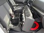 Peugeot e-Expert L2 75 kWh 136pk | 8 jaar garantie | 0% financial lease| NAVI | Apple Carplay | Android Auto | Parkeersensoren voor en achter | Achteruitrijcamera | Dode hoek detectie | Mistlampen | Licht- en regensensor | Automatische verlichting | Digital cockpit | Tussenwand comfort met raam | Houten afwerking laadruimte | LED laadruimteverlichting | Reservewiel | van €47.569 voor €36.495 ex. BTW rijklaar