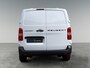 Peugeot e-Expert L2 75 kWh 136pk | 8 jaar garantie | 0% financial lease| NAVI | Apple Carplay | Android Auto | Parkeersensoren voor en achter | Achteruitrijcamera | Dode hoek detectie | Mistlampen | Licht- en regensensor | Automatische verlichting | Digital cockpit | Tussenwand comfort met raam | Houten afwerking laadruimte | LED laadruimteverlichting | Reservewiel | van €47.569 voor €36.495 ex. BTW rijklaar