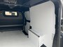 Opel Vivaro-e Electric L3 75 kWh 136pk | ACTIE | 8 jaar garantie | STX SPORT | Lederen bekleding STX | STX Pakket | Dakspoiler | Sideskirts | 18 inch zwarte velgen | City Pakket | Comfort Pakket | Exterieur Pakket | Full ECO LED verlichting | Winter Pakket | Houten afwerking laadruimte | Reservewiel | van €53.758 voor €39.895 ex. BTW rijklaar