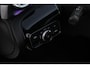 Mercedes-Benz A-klasse 200 Launch Edition Premium Plus AMG panoramadak AMBIENT Apple Carplay Brake assist Camera Multimedia Getint glas 19"L.M. Cruise Navi
