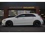 Mercedes-Benz A-klasse 200 Launch Edition Premium Plus AMG panoramadak AMBIENT Apple Carplay Brake assist Camera Multimedia Getint glas 19"L.M. Cruise Navi